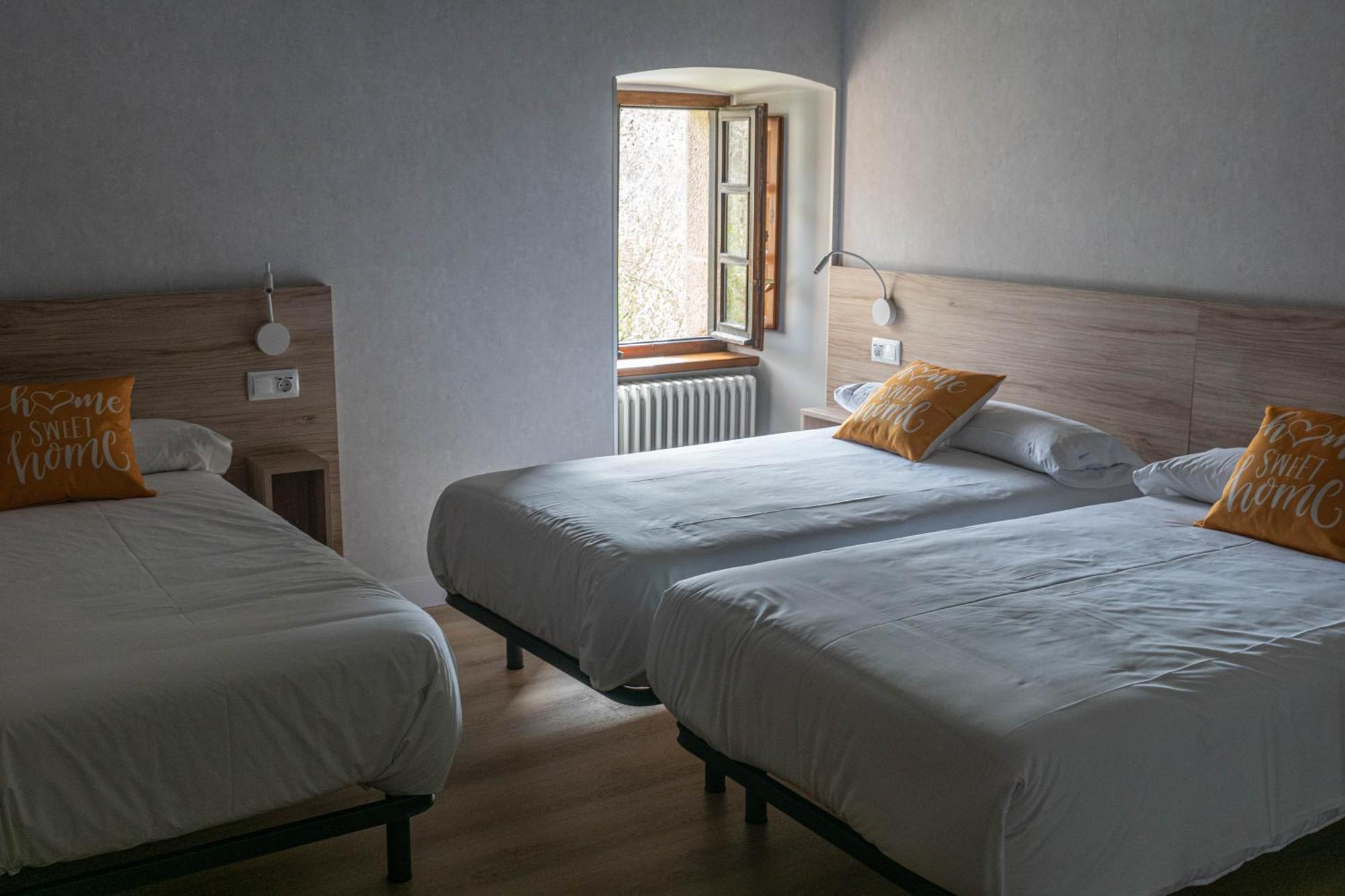 Posada De Roncesvalles Bagian luar foto